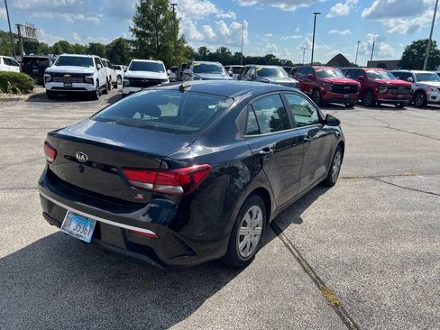 Used 2021 Kia Rio S FWD image 4