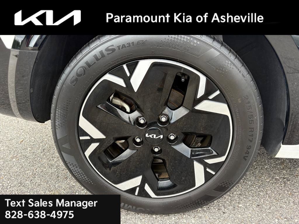 Certified 2023 Kia Niro Wave FWD image 30