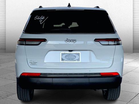 New 2026 Jeep Grand Cherokee L Laredo AWD/4WD image 4