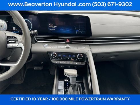 Certified 2023 Hyundai Elantra SEL w/ Convenience Package image 17