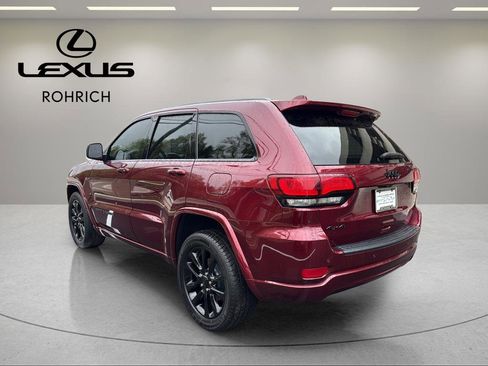 Used 2021 Jeep Grand Cherokee Laredo X AWD/4WD image 8