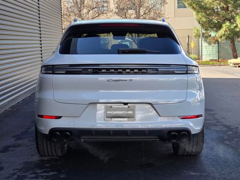 New 2026 Porsche Cayenne S AWD/4WD image 6