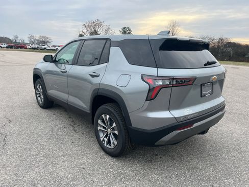 New 2026 Chevrolet Equinox LT image 5