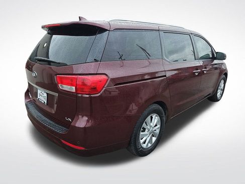 Used 2018 Kia Sedona LX w/ LX Essentials Premium Package FWD image 8