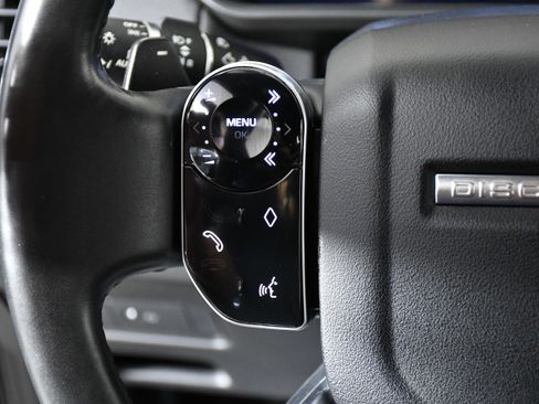 Used 2020 Land Rover Discovery HSE image 10