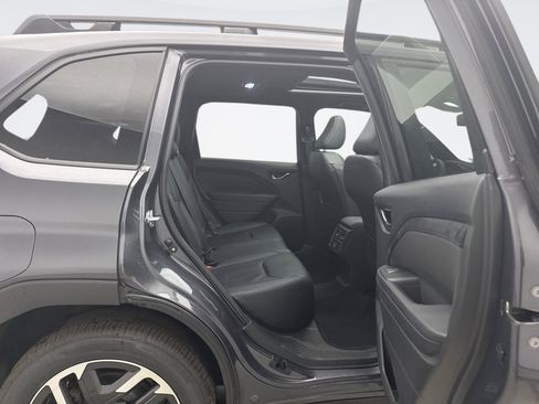 Used 2025 Subaru Forester Limited AWD/4WD image 20