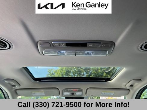 Certified 2024 Kia Telluride S w/ S Sunroof Package FWD image 47