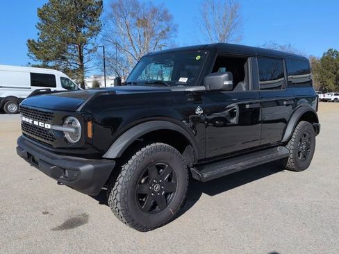 New 2025 Ford Bronco Outer Banks image 7