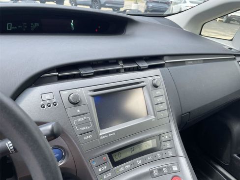 Used 2012 Toyota Prius Three FWD image 23
