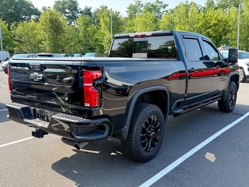 Used 2025 Chevrolet Silverado 2500 LTZ w/ Trail Boss Package AWD/4WD image 6