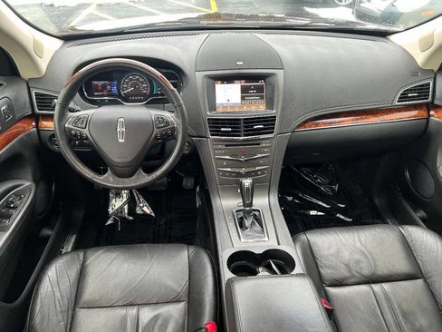 Used 2017 Lincoln MKT AWD w/ Driver Technology Package image 34