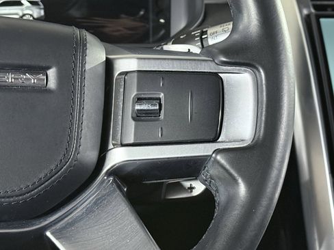 Used 2022 Land Rover Discovery HSE R-Dynamic image 43