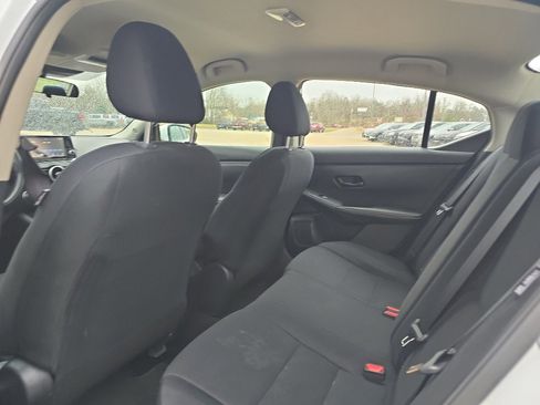 Used 2024 Nissan Sentra S image 10
