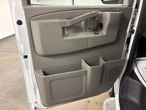 Used 2024 Chevrolet Express 2500 w/ Driver Convenience Package image 29
