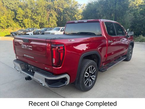 Used 2024 GMC Sierra 1500 SLT AWD/4WD image 8