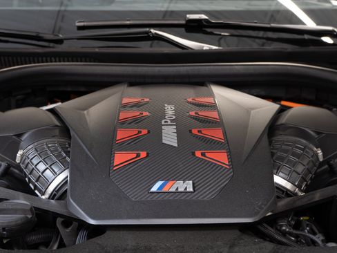 Used 2023 BMW XM AWD/4WD image 33