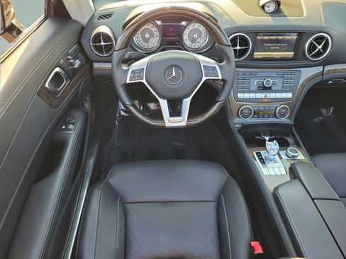 Used 2015 Mercedes-Benz SL 400 image 9