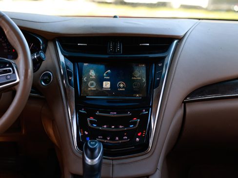 Used 2014 Cadillac CTS Luxury image 34