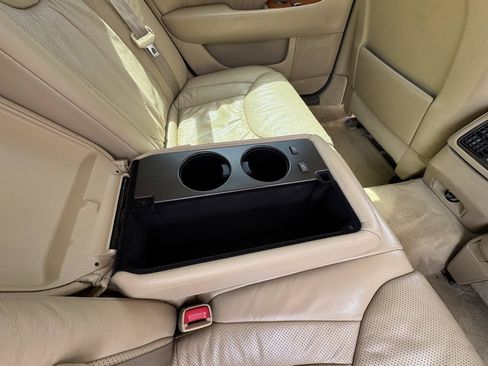 Used 2004 Lexus LS 430 RWD image 36