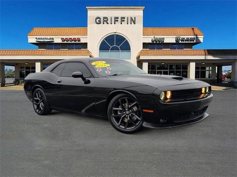 Used 2021 Dodge Challenger GT w/ Plus Package image 2