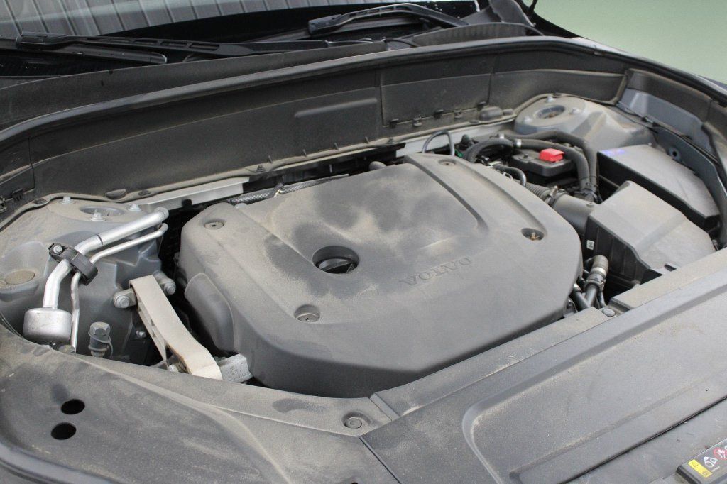 Certified 2023 Volvo XC90 B6 Plus AWD/4WD image 47