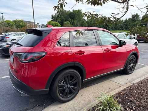 Used 2026 Honda HR-V Sport image 2