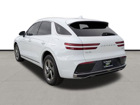 New 2026 Genesis GV70 2.5T AWD/4WD image 7