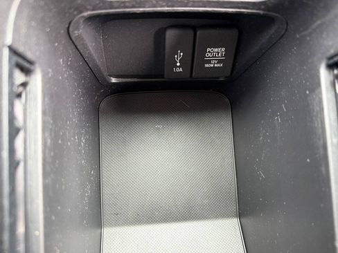 Used 2018 Honda CR-V LX image 96