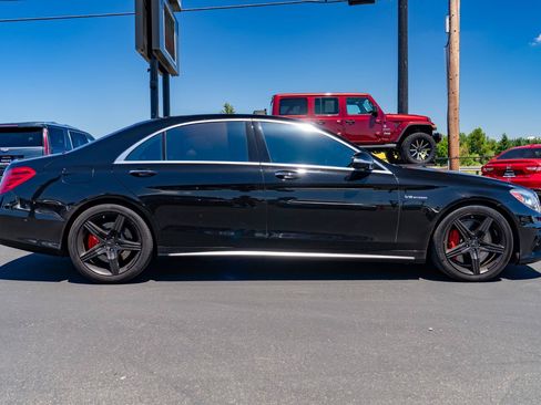 Used 2016 Mercedes-Benz S 63 AMG 4MATIC Sedan w/ Driver Assistance Package image 9