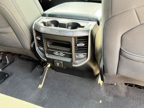 Used 2019 RAM 1500 Big Horn AWD/4WD image 46