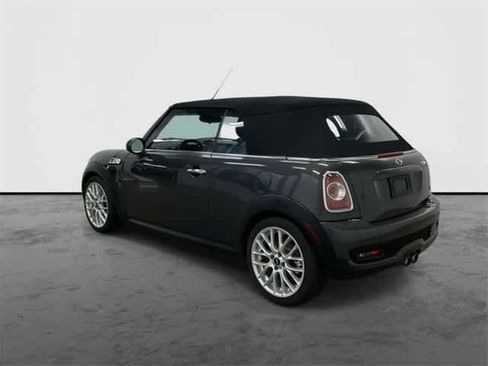 Used 2015 MINI Cooper S image 9