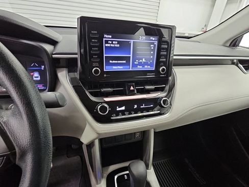 Used 2022 Toyota Corolla Cross L FWD image 13