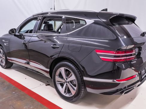 Certified 2024 Genesis GV80 3.5T AWD/4WD image 8