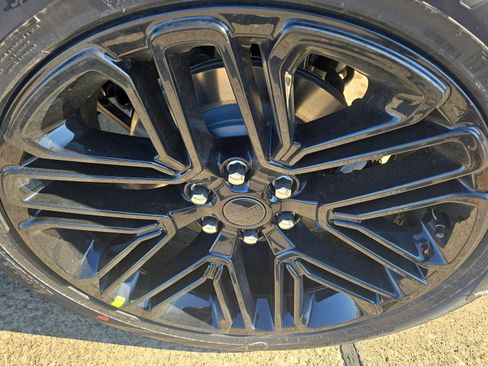 New 2025 Jeep Wagoneer Series II w/ Premium Group I image 4