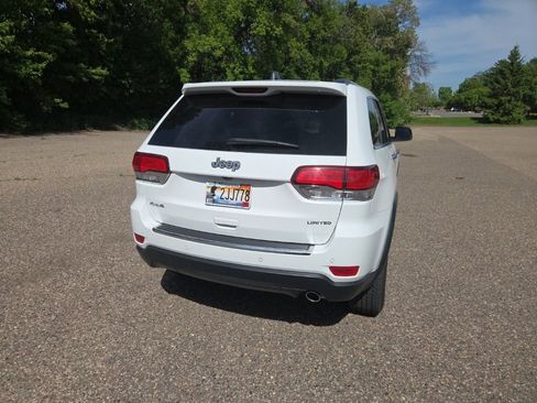 Used 2022 Jeep Grand Cherokee Limited AWD/4WD image 11