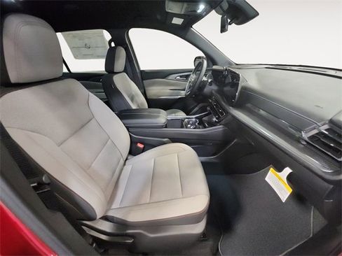 New 2026 Chevrolet Traverse LT w/ Driver Confidence Package image 15