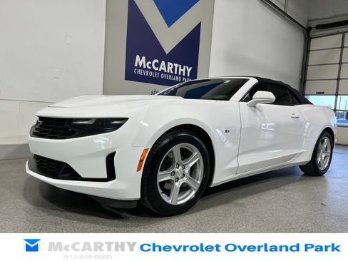 Used 2024 Chevrolet Camaro LT w/ Technology Package RWD image 18