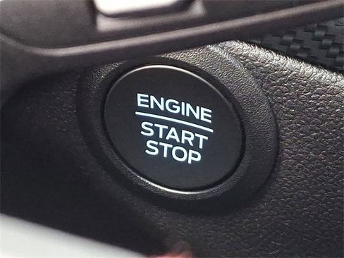 Used 2025 Ford Escape ST-Line Select image 24