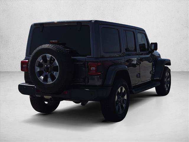 Used 2018 Jeep Wrangler Unlimited Sahara AWD/4WD image 9