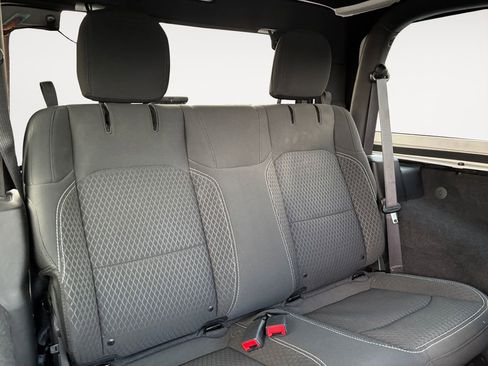 Used 2021 Jeep Wrangler Sport image 11