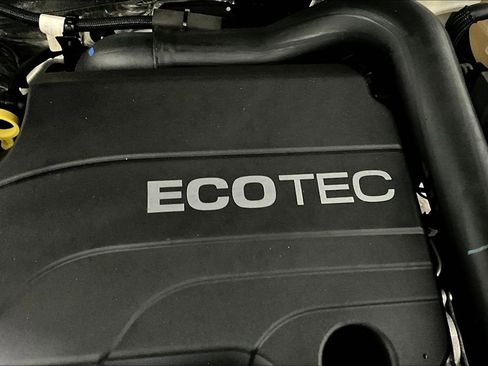 Used 2022 Chevrolet Equinox LT image 30