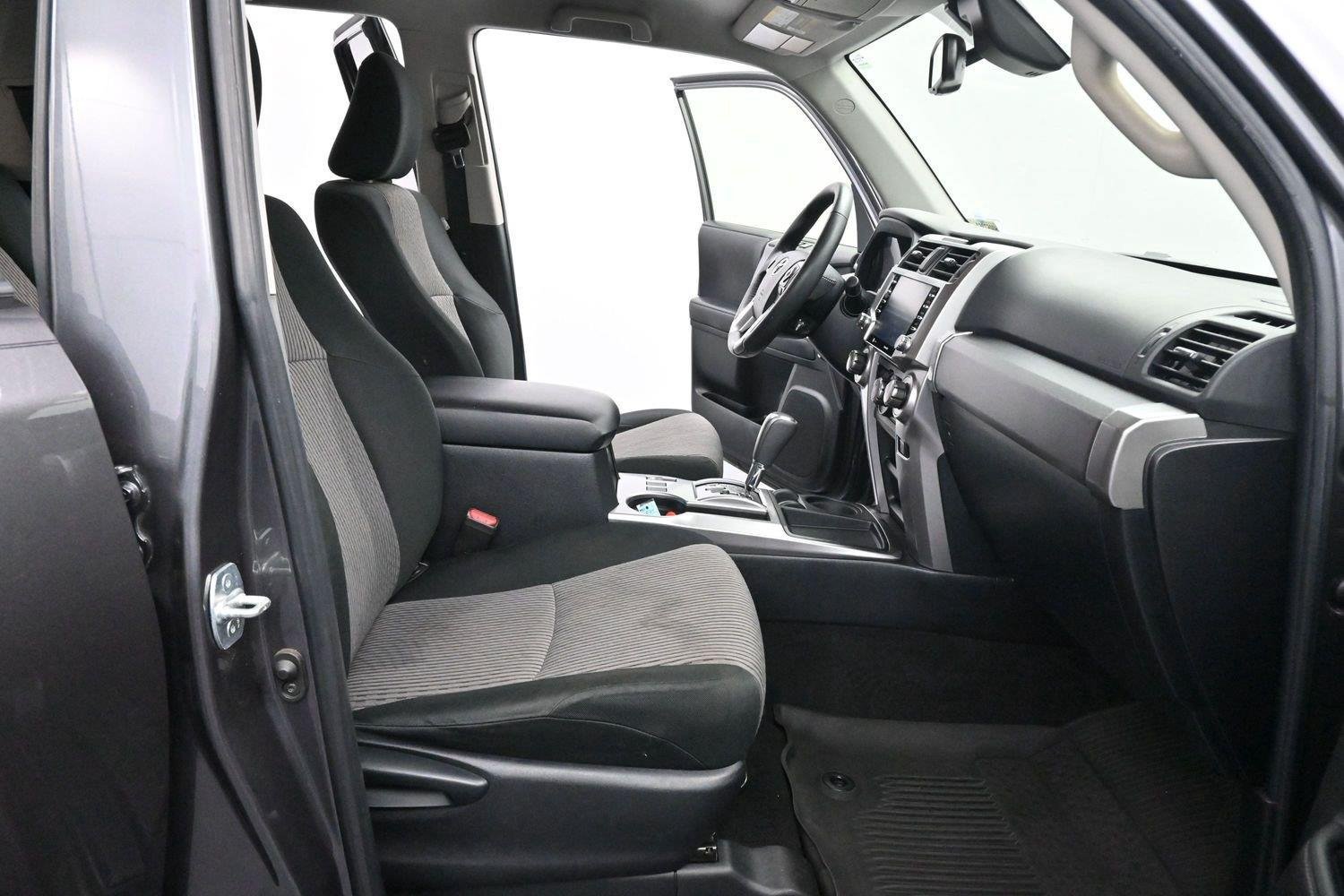 Used 2021 Toyota 4Runner SR5 RWD image 33