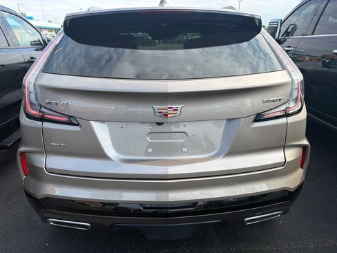 Used 2025 Cadillac XT4 Sport AWD/4WD image 4
