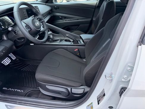 New 2026 Hyundai Elantra Sport image 8
