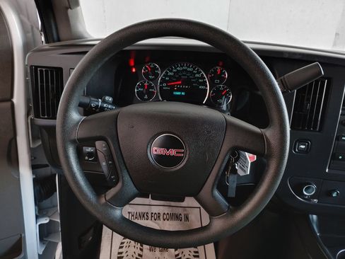 Used 2025 GMC Savana 2500 w/ Driver Convenience Package RWD image 20