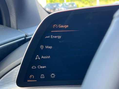 New 2025 Cadillac Lyriq Luxury image 35