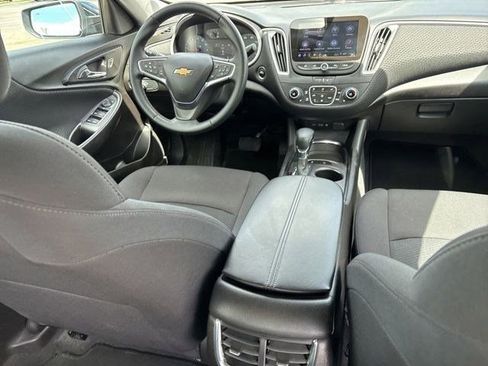 Used 2024 Chevrolet Malibu LT w/ Midnight Edition FWD image 38