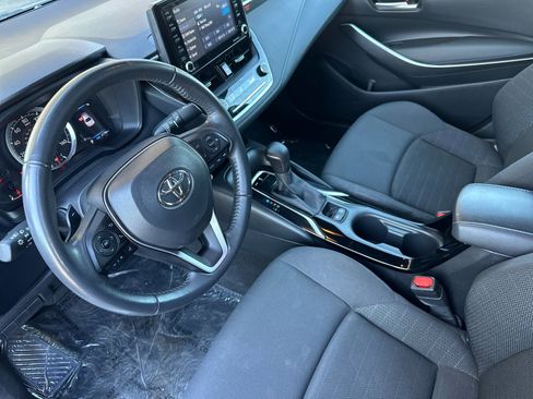 Used 2022 Toyota Corolla SE w/ Carpet Mat Package (TMS) image 10