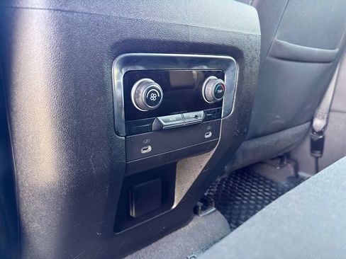 Used 2021 Chevrolet Tahoe LS AWD/4WD image 26