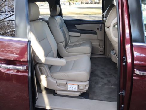 Used 2015 Honda Odyssey EX-L image 23